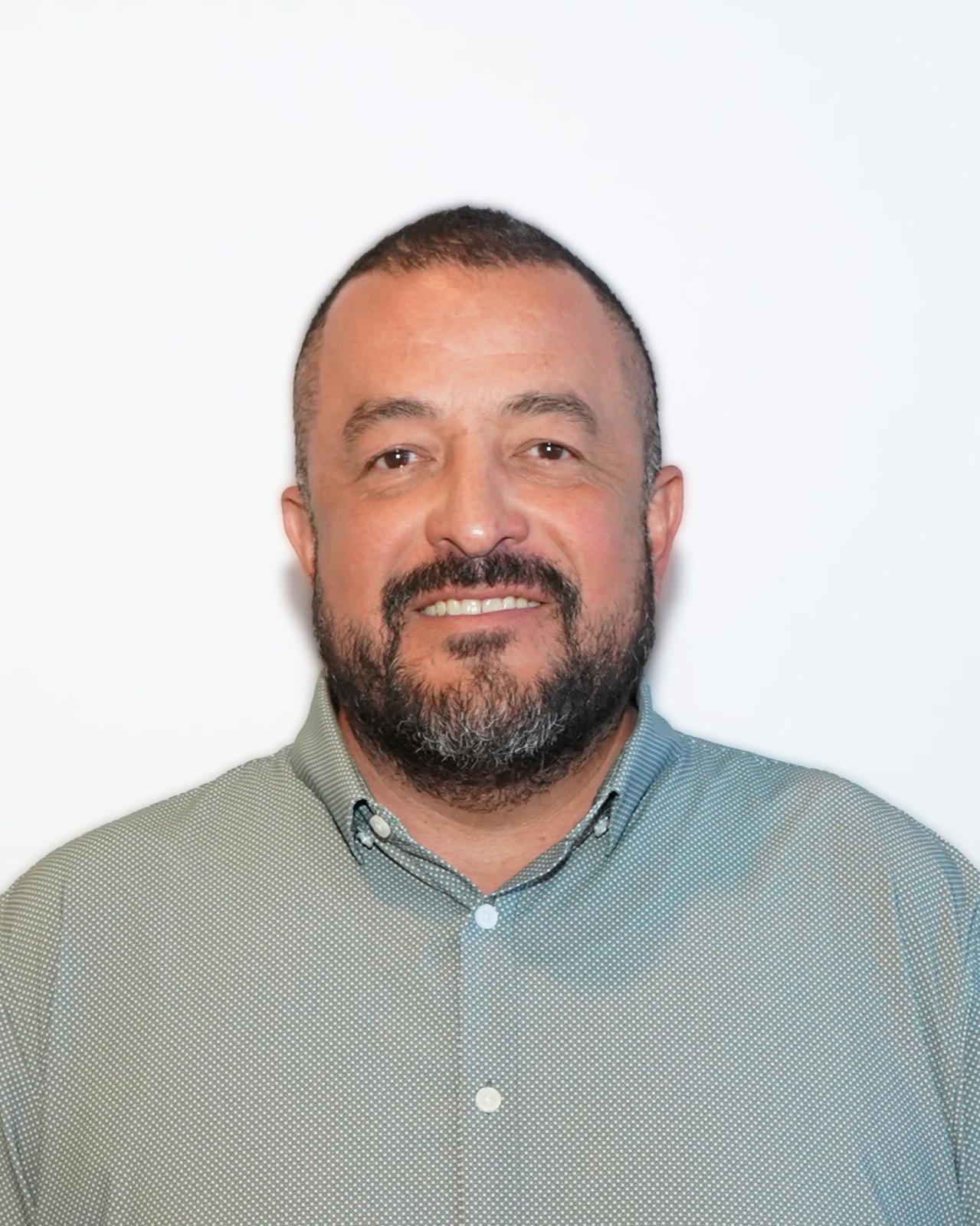 Arnold Flores